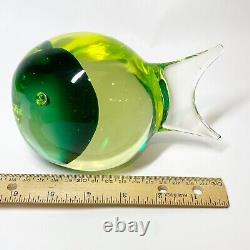 ANTONIO DA ROS Cenedese MURANO Uranium Vaseline Art Glass Fish sculpture Glows