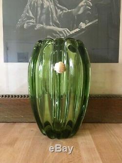 Alfredo Barbini Hand Blown Green Murano Italian Art Glass Vase circa 1950s MCM