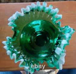 Arte Murano Kristal Mery Green Vase Ruffled Hand Blown Art Glass Made in Italy