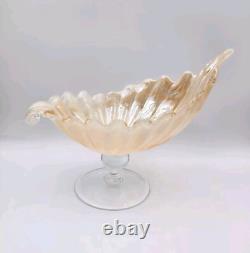 Bowl Vintage Lavorazione Arte Murano Shell Hand Blown Pedestal Cream Iridescent