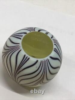 Ferro Murano Signed Hand Blown Glass Pulled Feather Paperweight 3 x 2.5 tall