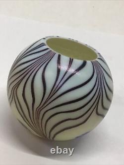 Ferro Murano Signed Hand Blown Glass Pulled Feather Paperweight 3 x 2.5 tall