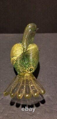 Galliano Ferro gold flecked Murano bird with original label Excellent