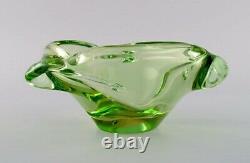 Green Murano bowl in mouth blown art glass. 1960s