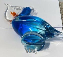 Hand Blown Murano Glass Pelican with Fish Excellent Condition From Murano, Italy