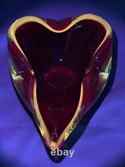 Hand Blown Murano Heart Pinched Red glass UV 365 Reactive