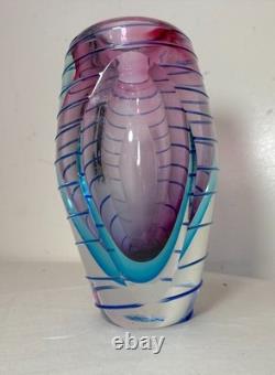 High quality vintage hand blown Italian Murano signed art studio glass vase