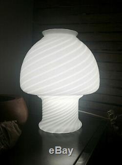 MID Century Vetri Murano Swirl White Glass Table Lamp