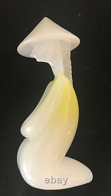 Murano Archimede Seguso Yellow and White Sufmato Fume Oriental Figure-Label