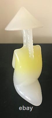 Murano Archimede Seguso Yellow and White Sufmato Fume Oriental Figure-Label