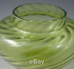 Murano Glass Venetian Glass Footed Apothecary Dresser Jar Flower Finial