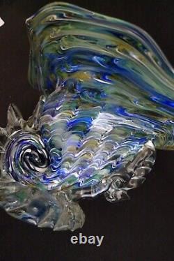 Murano Italy Venetian Hand Blown Art Glass Swirl Conch Shell Bowl Vase Signed