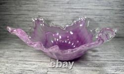 Murano Lavorazione Arte Hand Blown Light Purple Glass Centerpiece Art Bowl