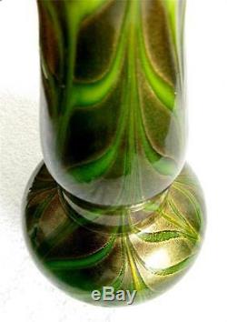 Murano art deco style hand blown glass vase green and gold