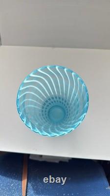 Nuvola Murano glass vase, entirely hand-blown in Italy during the early 1980s