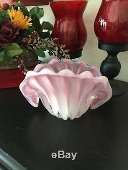 RARE Vintage1983 Italian Murano Art Glass Pink Opalescent Shell Pearl Bowl Decor