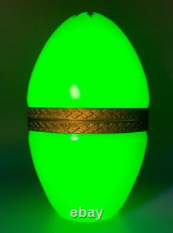 Rare Murano Uv Uranium Opaline Glass Box Casket Egg Evans Lighter Gilt Brass MCM