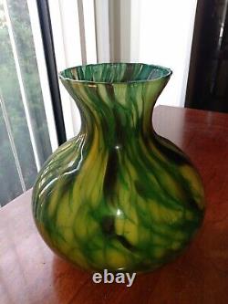 Spectacular! LARGE Wide Murano Hand Blown Art Glass Centerpiece Green Swirl Vase