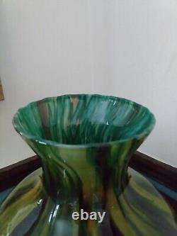 Spectacular! LARGE Wide Murano Hand Blown Art Glass Centerpiece Green Swirl Vase