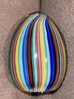 VINTAGE HAND BLOWN ITALIAN Murano art studio glass egg shaped paperweight