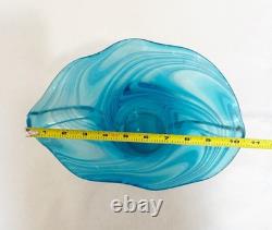 VTG Hand-Blown Murano Style Venetian Art Glass Blue & White Fluted Swirl Design