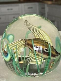 Vintage Fratelli Toso Aquarium Iridescent Fish & Seaweed Glass Paperweight