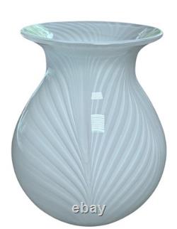 Vintage Hand Blown Art Glass Vase White Filigrana Swirl Venetian Murano Style 8