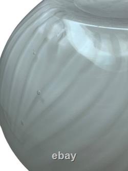 Vintage Hand Blown Art Glass Vase White Filigrana Swirl Venetian Murano Style 8