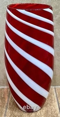 Vintage MCM Hand-Blown Murano Red & White Filigrana Canne Swirl Art Glass Vase