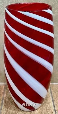 Vintage MCM Hand-Blown Murano Red & White Filigrana Canne Swirl Art Glass Vase