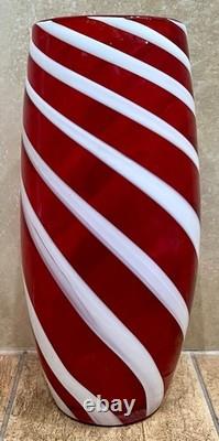 Vintage MCM Hand-Blown Murano Red & White Filigrana Canne Swirl Art Glass Vase