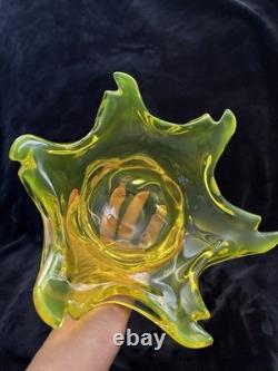 Vintage Mid Century Murano Hand Blown Starburst Lime Green/yellow Centerpiece