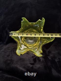 Vintage Mid Century Murano Hand Blown Starburst Lime Green/yellow Centerpiece