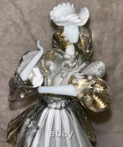 Vintage Murano Mid Century Art Glass Dancers With Internal Gold Dusting