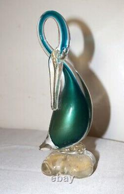 Vintage hand blown glass Murano Italian bird pelican gold flake statue sculpture