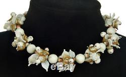 Vtg 30's Venetian Murano Hand Blown Milk Glass Birds Necklace