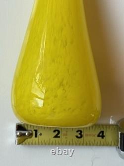 Yellow Hand Blown Murano Art Glass Flute Vase 16 Unsigned Unmarked