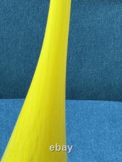 Yellow Hand Blown Murano Art Glass Flute Vase 16 Unsigned Unmarked